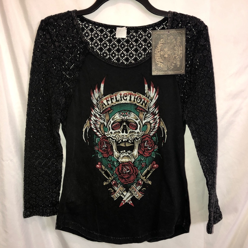 Affliction long sleeved top size small NWT